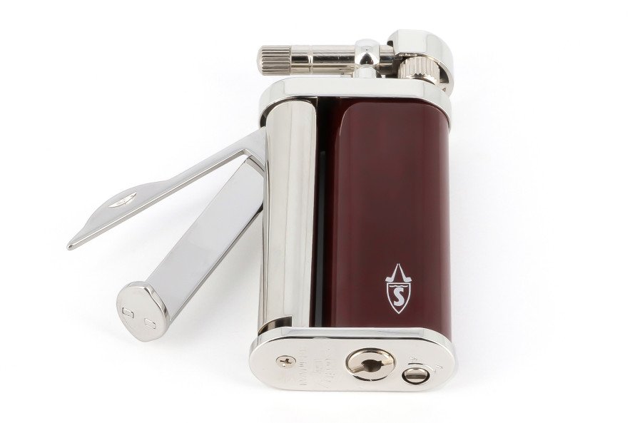 Detalle logo Savinelli mechero de pipa lacado